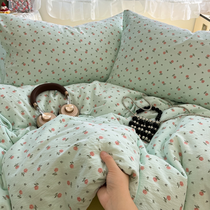 91家纺网 家纺一手货源 找家纺 彩韵家纺 2025新款超柔云感m印花双层纱四件套 芬芳玫瑰