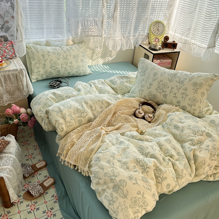 91家纺网 家纺一手货源 找家纺 彩韵家纺 2025新款超柔云感m印花双层纱四件套 落英缤纷