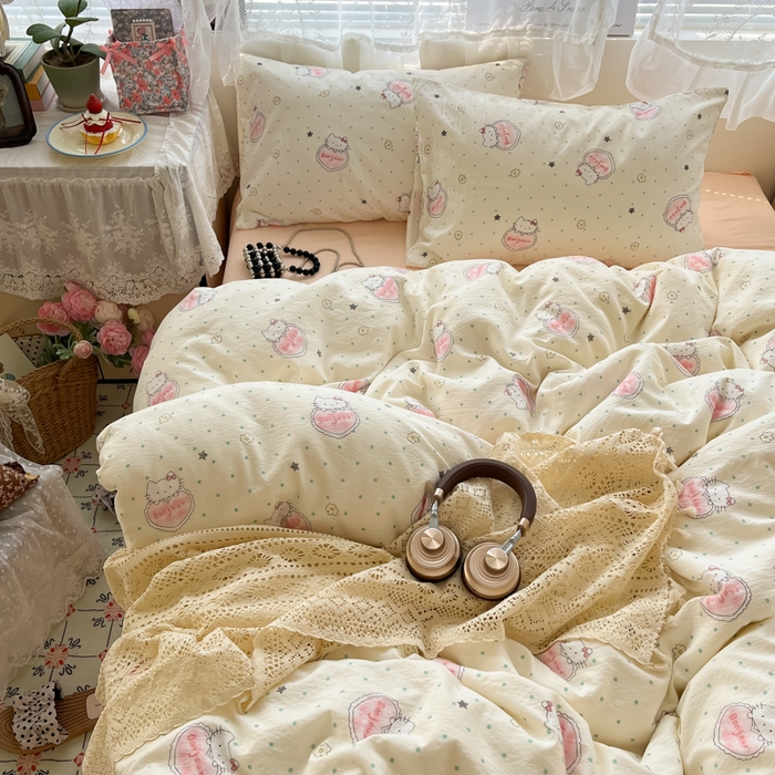 91家纺网 家纺一手货源 找家纺 彩韵家纺 2025新款超柔云感m印花双层纱四件套 萌新猫咪