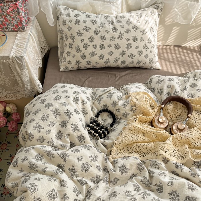 91家纺网 家纺一手货源 找家纺 彩韵家纺 2025新款超柔云感m印花双层纱四件套 桃花朵朵