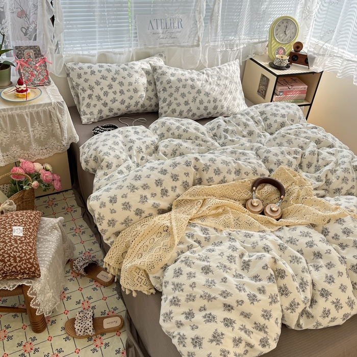 91家纺网 家纺一手货源 找家纺 彩韵家纺 2025新款超柔云感m印花双层纱四件套 桃花朵朵