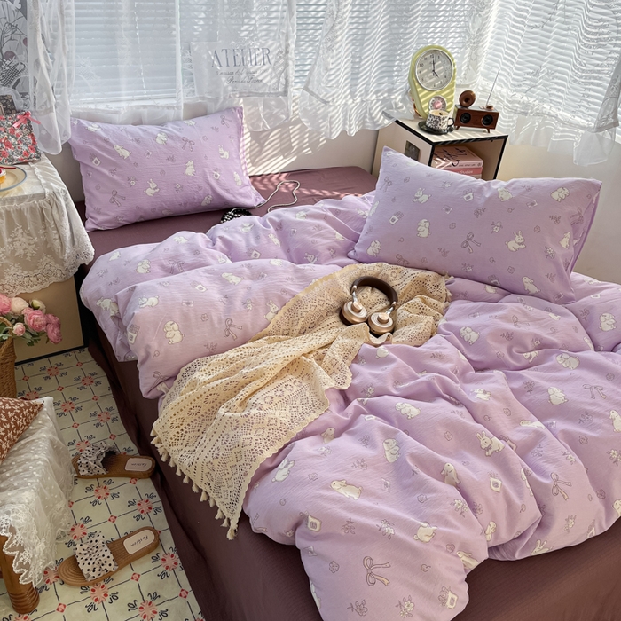 91家纺网 家纺一手货源 找家纺 彩韵家纺 2025新款超柔云感m印花双层纱四件套 逐花迷途