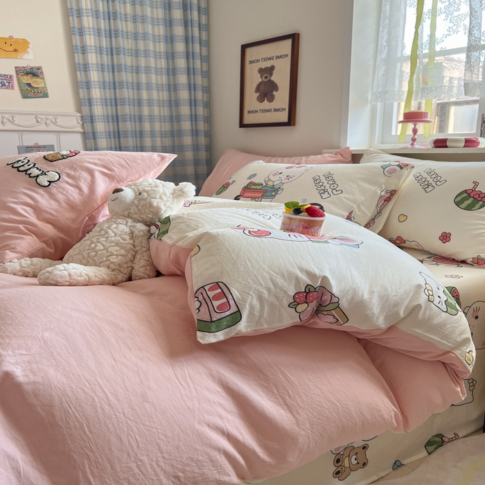 91家纺网 家纺一手货源 找家纺 喜颜 2025新款超柔水洗糯糯棉爆款毛巾绣四件套学生宿舍三件套 西瓜猫咪-浅粉