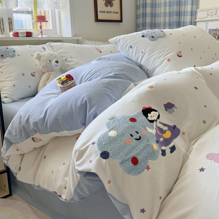 91家纺网 家纺一手货源 找家纺 喜颜 2025新款超柔水洗糯糯棉爆款毛巾绣四件套学生宿舍三件套 彩虹女孩-浅蓝