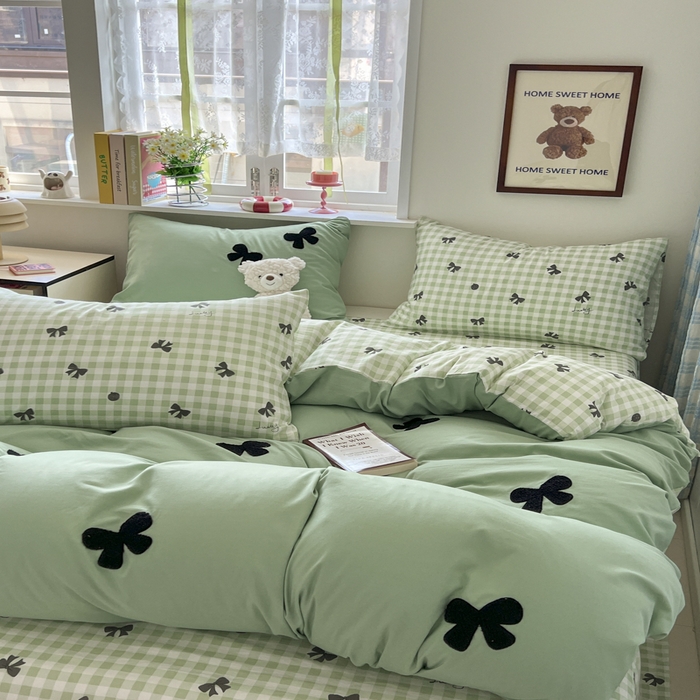 91家纺网 家纺一手货源 找家纺 喜颜 2025新款超柔水洗糯糯棉爆款毛巾绣四件套学生宿舍三件套 蝴蝶结-香草绿