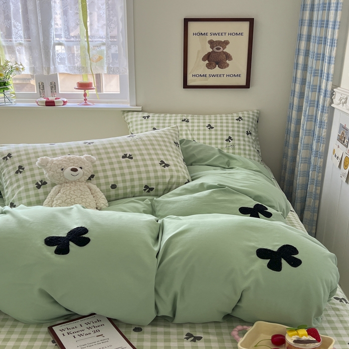 91家纺网 家纺一手货源 找家纺 喜颜 2025新款超柔水洗糯糯棉爆款毛巾绣四件套学生宿舍三件套 蝴蝶结-香草绿