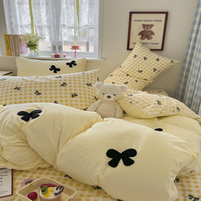 91家纺网 家纺一手货源 找家纺 喜颜 2025新款超柔水洗糯糯棉爆款毛巾绣四件套学生宿舍三件套 蝴蝶结-芝士黄