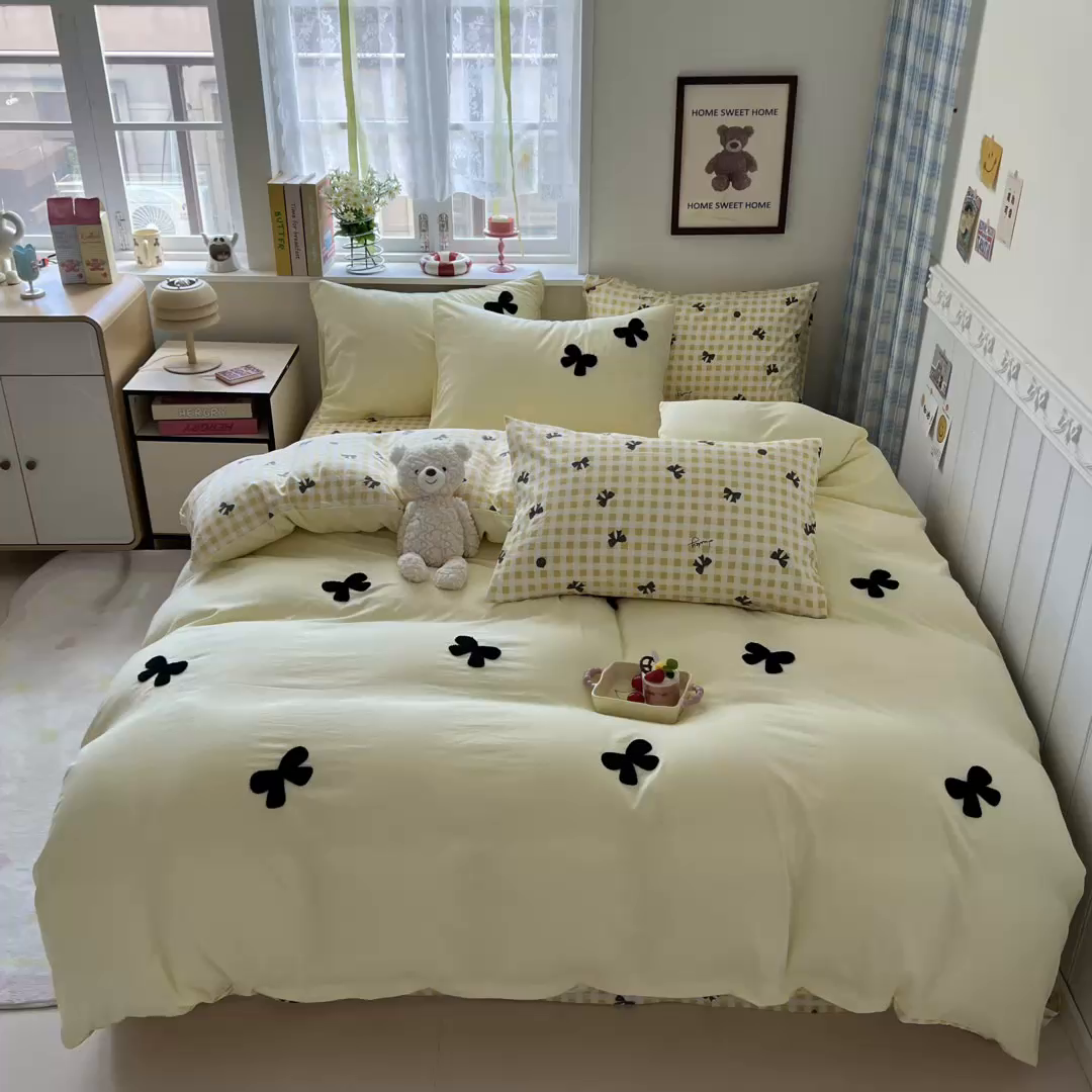 91家纺网 家纺一手货源 找家纺 喜颜 2025新款超柔水洗糯糯棉爆款毛巾绣四件套学生宿舍三件套 蝴蝶结-芝士黄