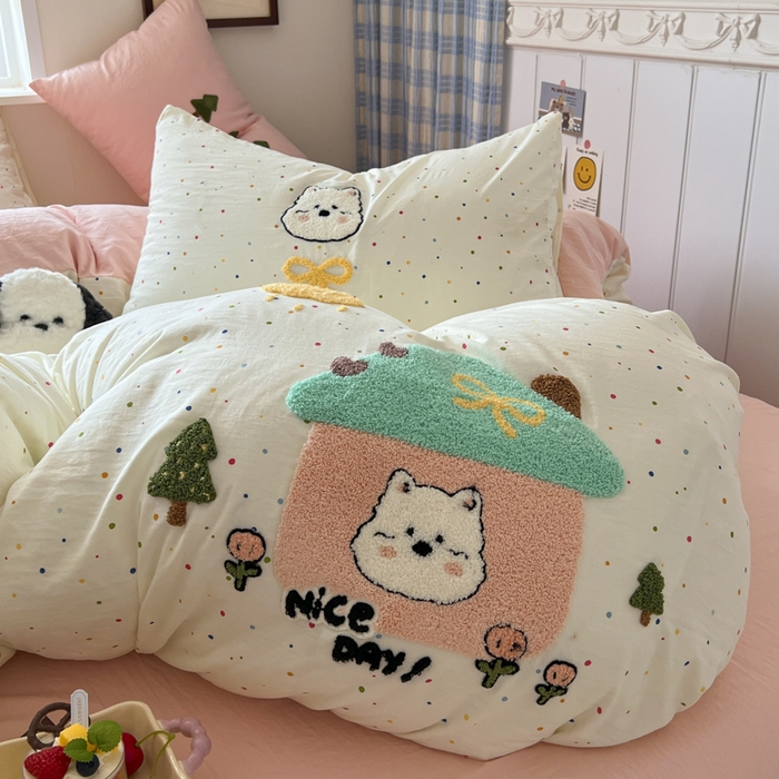 91家纺网 家纺一手货源 找家纺 喜颜 2025新款超柔水洗糯糯棉爆款毛巾绣四件套学生宿舍三件套 家有小熊