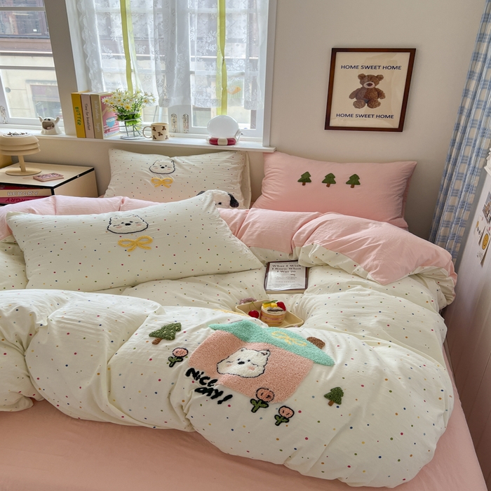 91家纺网 家纺一手货源 找家纺 喜颜 2025新款超柔水洗糯糯棉爆款毛巾绣四件套学生宿舍三件套 家有小熊