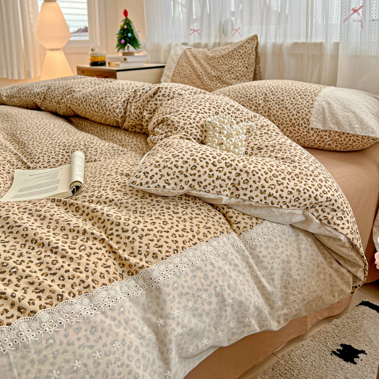 91家纺网 家纺一手货源 找家纺 （总）喜颜 2025新款云感木棉双层纱贴布花边爆款四件套