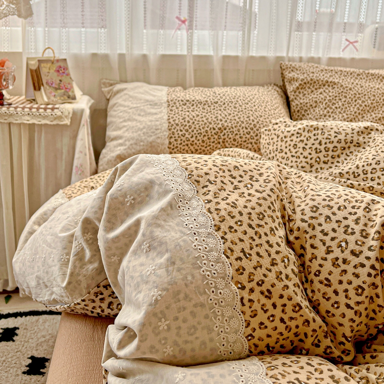 91家纺网 家纺一手货源 找家纺 （总）喜颜 2025新款云感木棉双层纱贴布花边爆款四件套