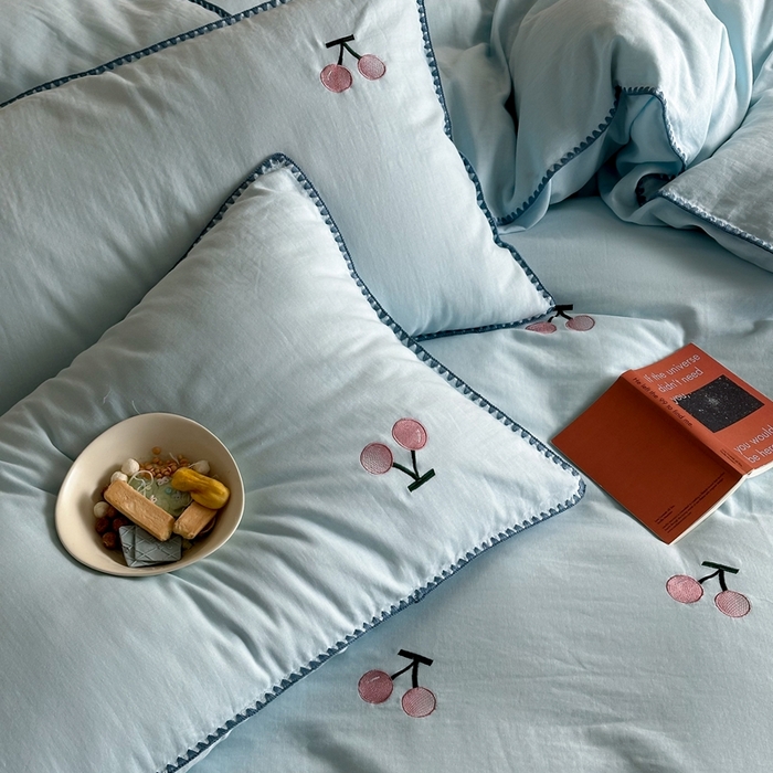 91家纺网 家纺一手货源 找家纺 西西家居2025新款A类超柔有氧双层纱四件套-樱桃（券后不低于328） 樱桃-蓝