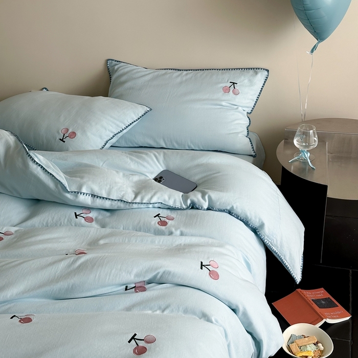 91家纺网 家纺一手货源 找家纺 西西家居2025新款A类超柔有氧双层纱四件套-樱桃（券后不低于328） 樱桃-蓝