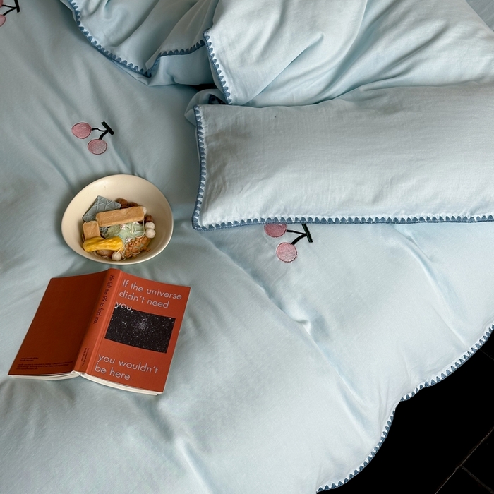 91家纺网 家纺一手货源 找家纺 西西家居2025新款A类超柔有氧双层纱四件套-樱桃（券后不低于328） 樱桃-蓝