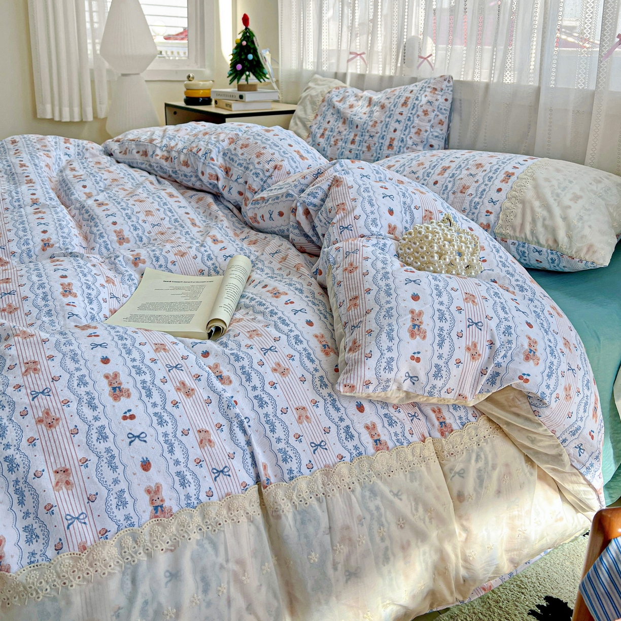 91家纺网 家纺一手货源 找家纺 喜颜 2025新款云感木棉双层纱贴布花边爆款四件套 发式庄园-（贴布花边）