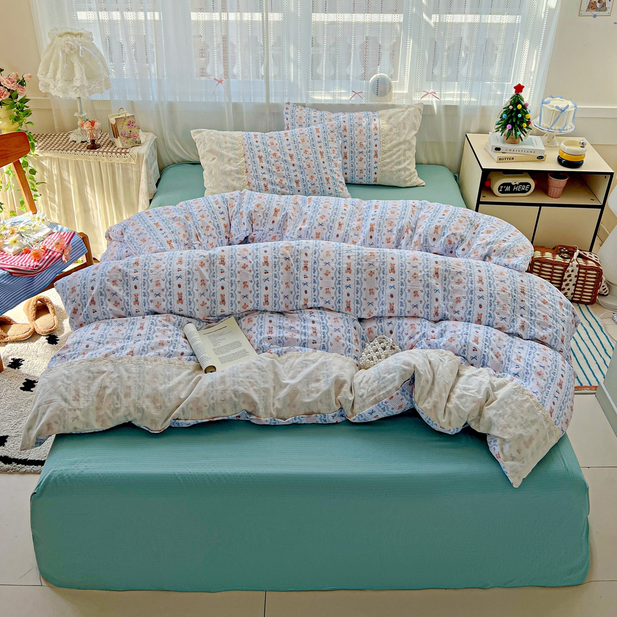 91家纺网 家纺一手货源 找家纺 喜颜 2025新款云感木棉双层纱贴布花边爆款四件套 发式庄园-（贴布花边）