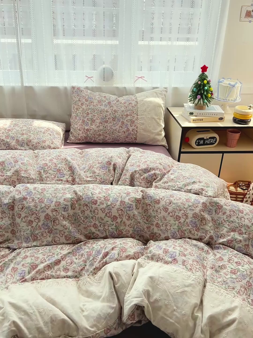 91家纺网 家纺一手货源 找家纺 喜颜 2025新款云感木棉双层纱贴布花边爆款四件套 粉郁-（贴布花边）