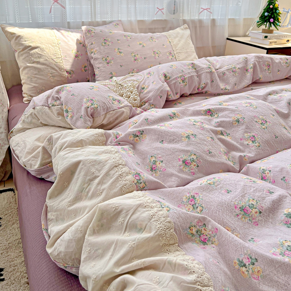 91家纺网 家纺一手货源 找家纺 喜颜 2025新款云感木棉双层纱贴布花边爆款四件套 荔纱-（贴布花边）