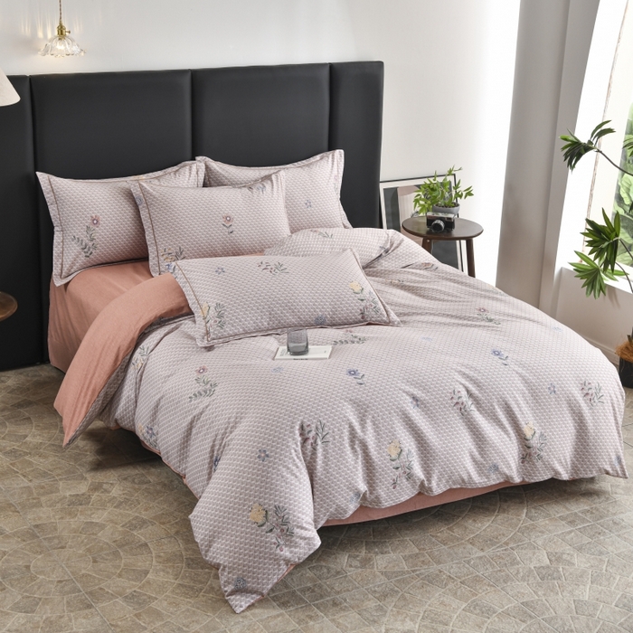 91家纺网 家纺一手货源 找家纺 磨毛世家家纺2025新款金太阳铂金四件套加厚四件套 轻语