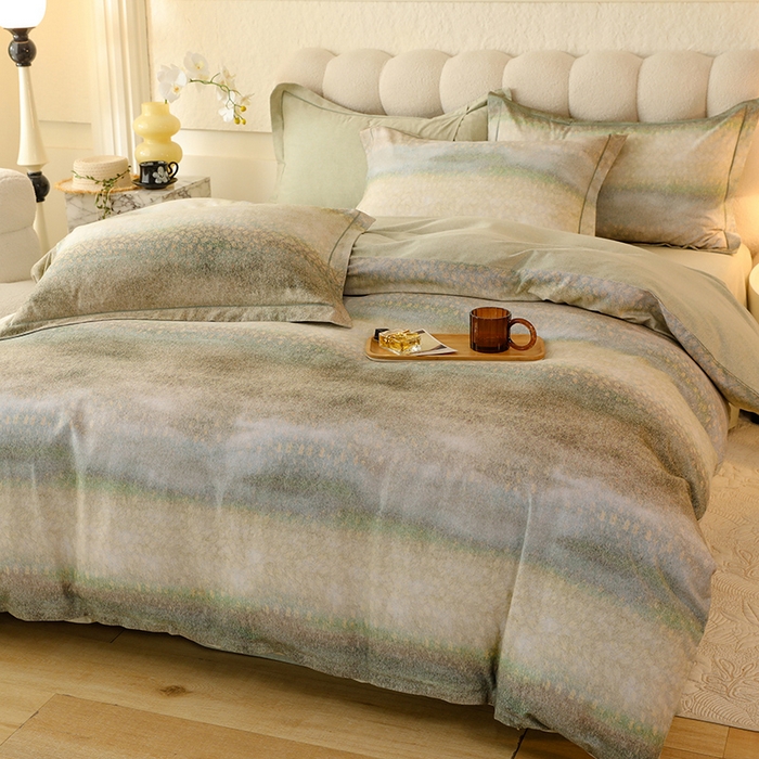 91家纺网 家纺一手货源 找家纺 磨毛世家家纺2025新款金太阳铂金四件套加厚四件套 风驰