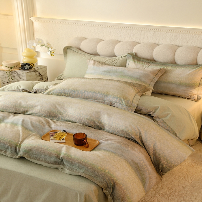 91家纺网 家纺一手货源 找家纺 磨毛世家家纺2025新款金太阳铂金四件套加厚四件套 风驰