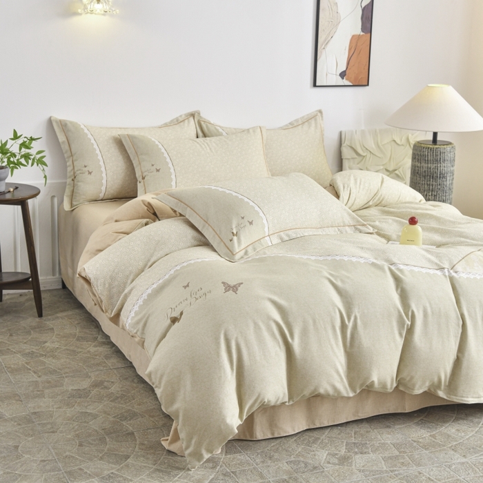 91家纺网 家纺一手货源 找家纺 磨毛世家家纺2025新款金太阳铂金四件套加厚四件套 花香蝶自来