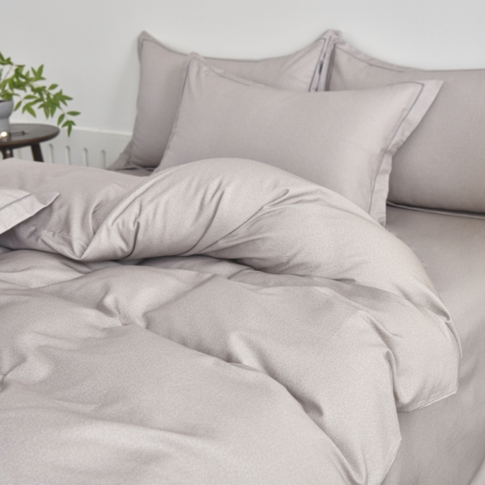 91家纺网 家纺一手货源 找家纺 磨毛世家家纺2025新款金太阳铂金四件套加厚四件套 灰色