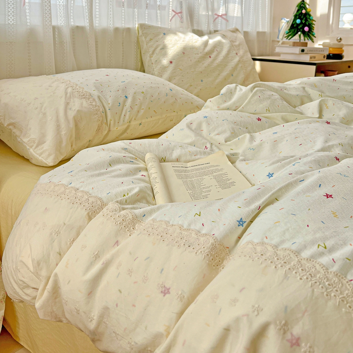 91家纺网 家纺一手货源 找家纺 （总）喜颜 2025新款云感木棉双层纱贴布花边爆款四件套