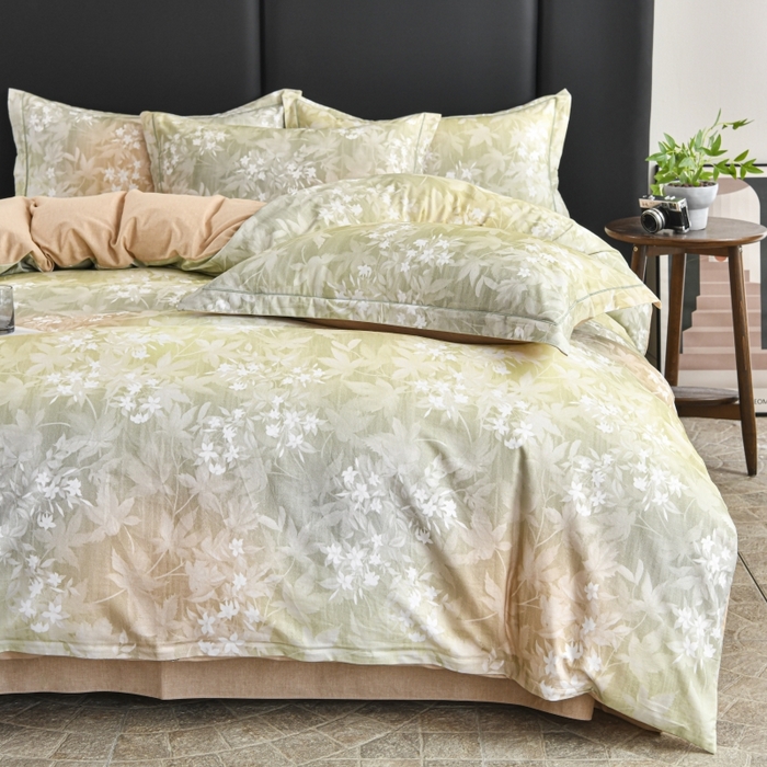 91家纺网 家纺一手货源 找家纺 磨毛世家家纺2025新款金太阳铂金四件套加厚四件套 梦镜