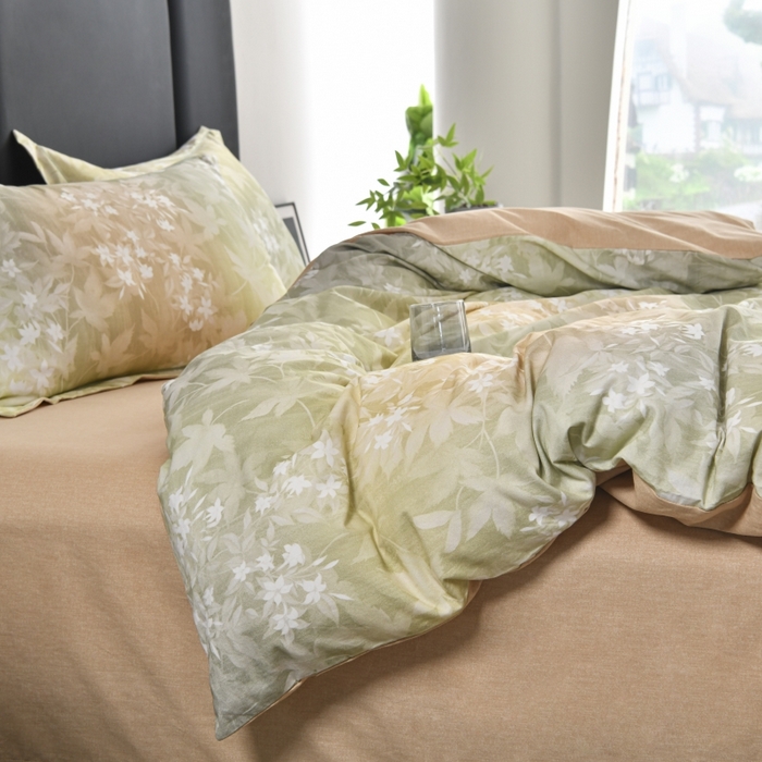 91家纺网 家纺一手货源 找家纺 磨毛世家家纺2025新款金太阳铂金四件套加厚四件套 梦镜