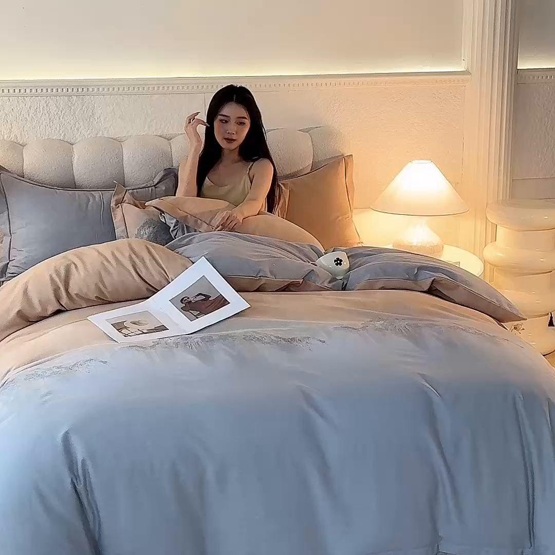 91家纺网 家纺一手货源 找家纺 磨毛世家家纺2025新款金太阳铂金四件套加厚四件套 秘境-黄