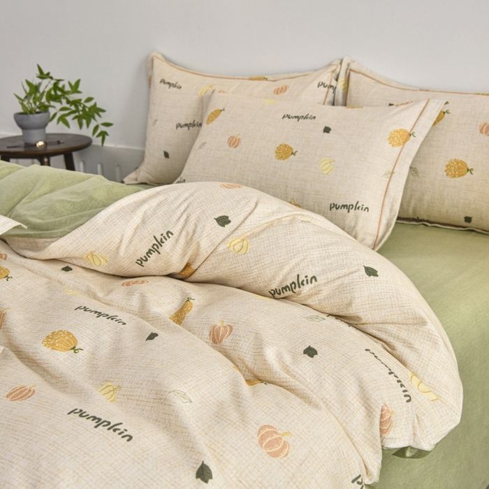 91家纺网 家纺一手货源 找家纺 磨毛世家家纺2025新款金太阳铂金四件套加厚四件套 囡囡瓜念-米