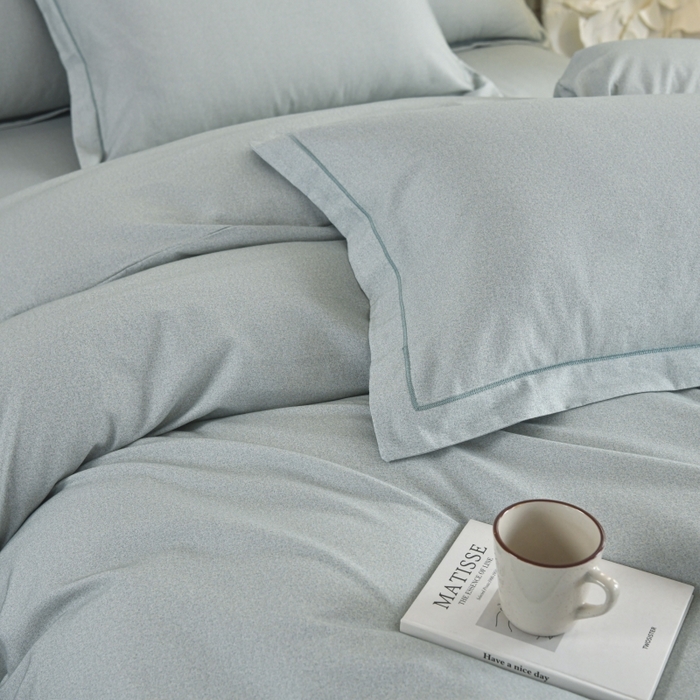 91家纺网 家纺一手货源 找家纺 磨毛世家家纺2025新款金太阳铂金四件套加厚四件套 嫩绿