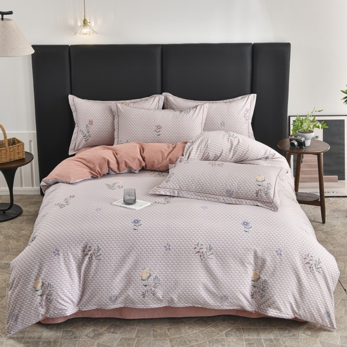 91家纺网 家纺一手货源 找家纺 磨毛世家家纺2025新款金太阳铂金四件套加厚四件套 轻语