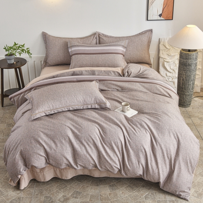 91家纺网 家纺一手货源 找家纺 磨毛世家家纺2025新款金太阳铂金四件套加厚四件套 甜美条-红咖