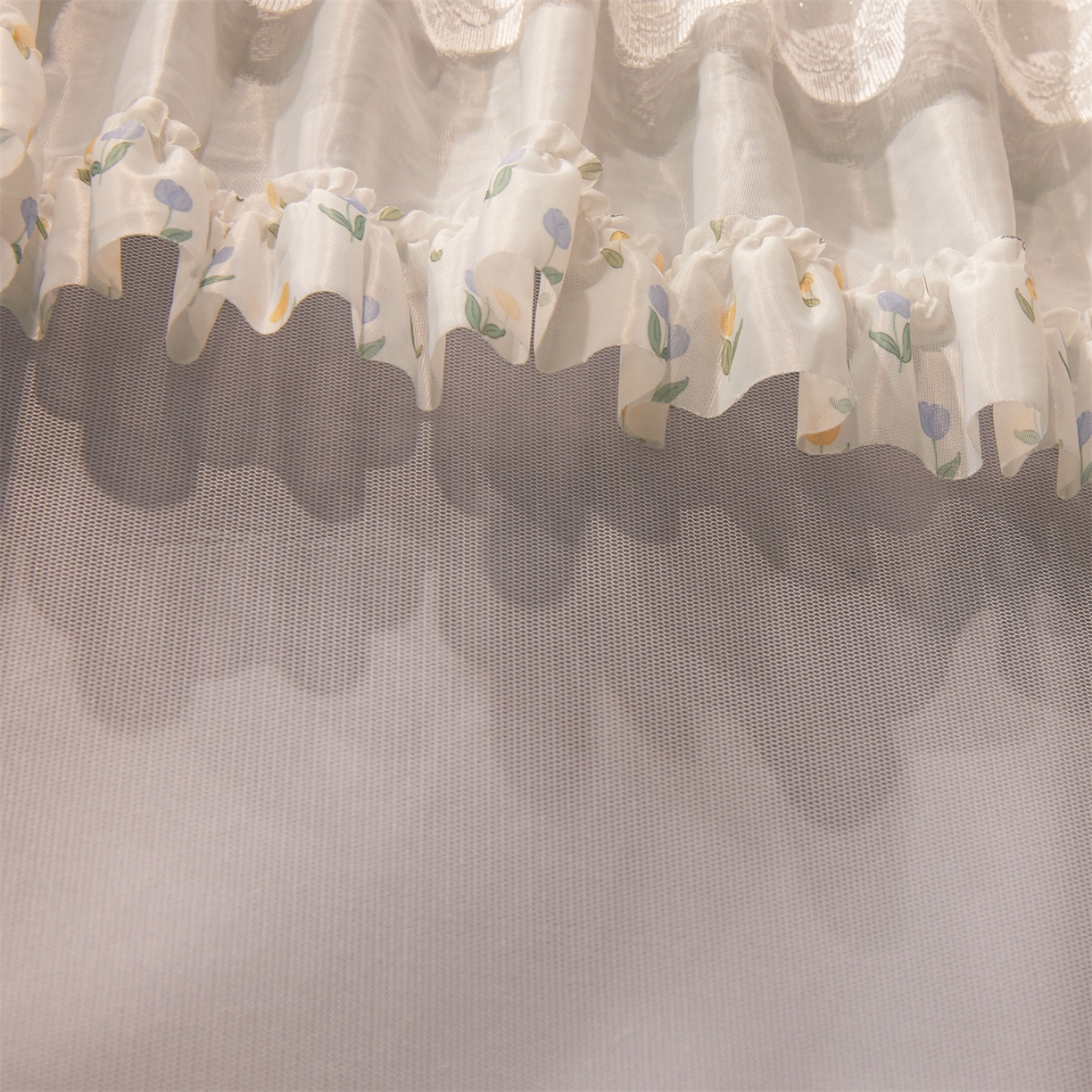 91家纺网 家纺一手货源 找家纺 笙意家纺 2025新款学生季学生宿舍遮光床帘蚊帐 花期-浅灰