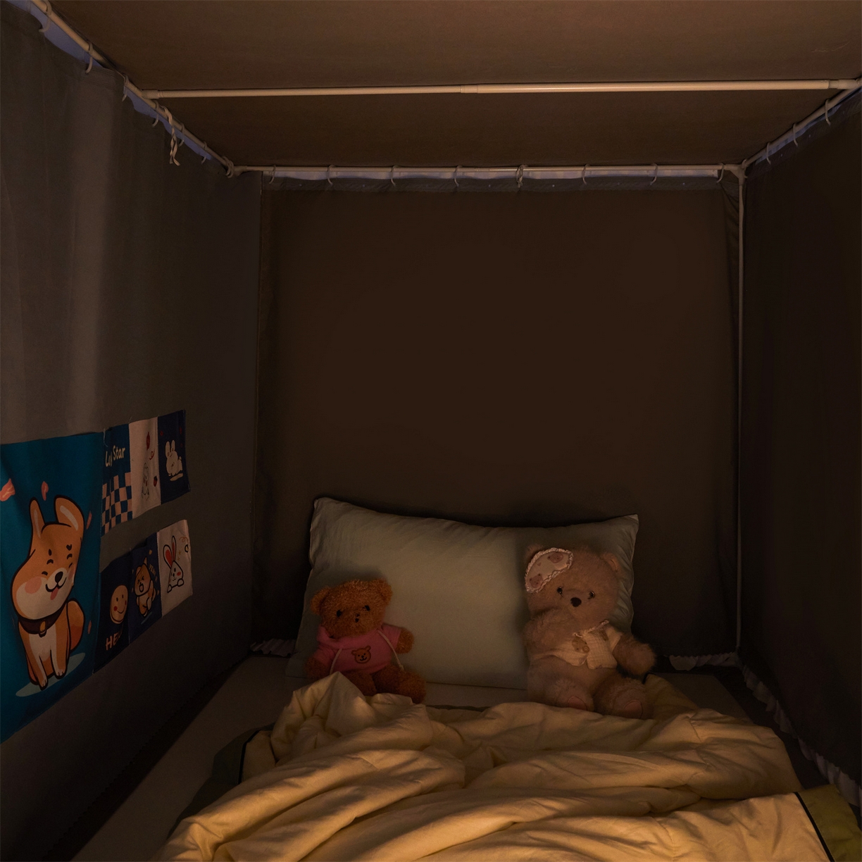 91家纺网 家纺一手货源 找家纺 笙意家纺 2025新款学生季学生宿舍遮光床帘蚊帐 花期-浅灰