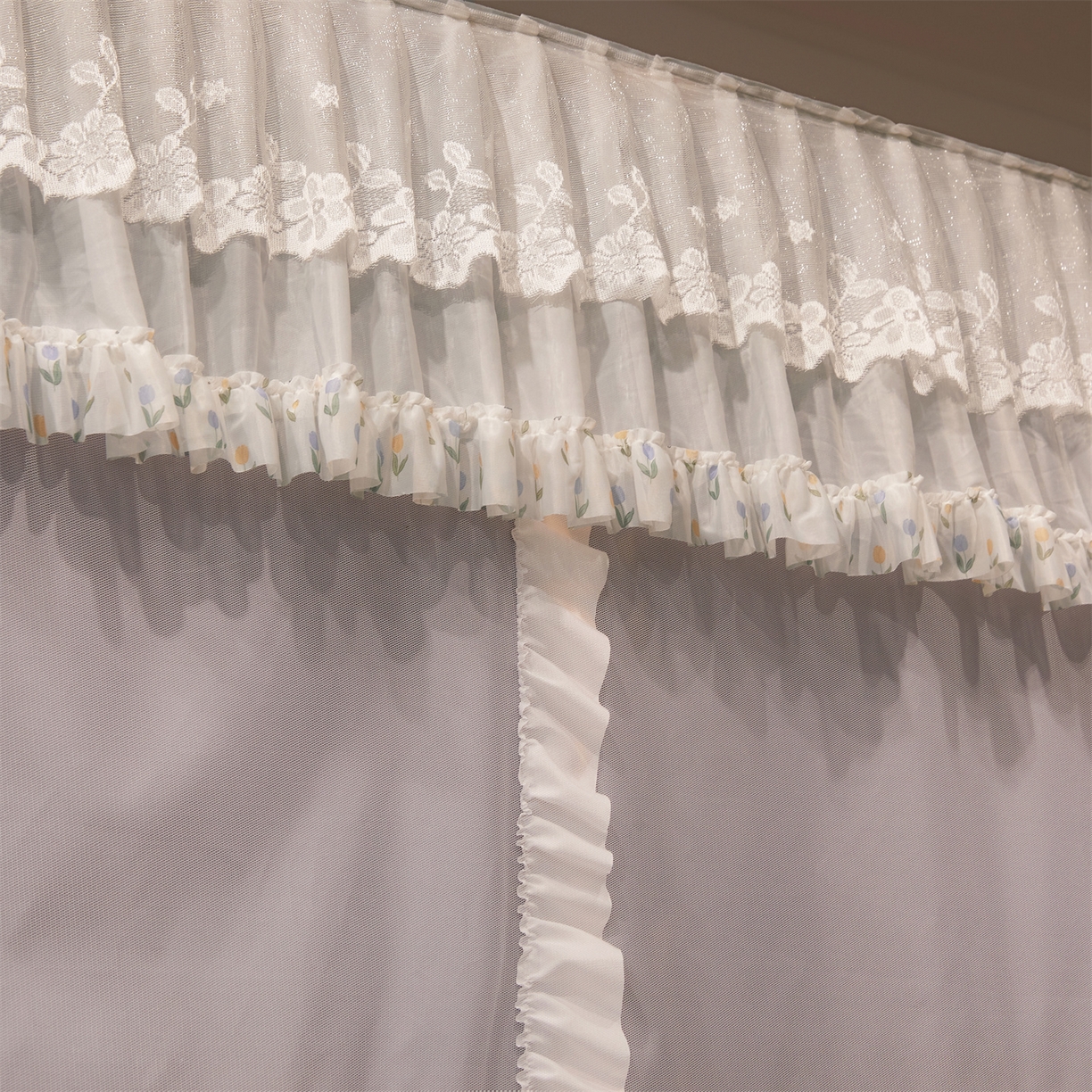 91家纺网 家纺一手货源 找家纺 笙意家纺 2025新款学生季学生宿舍遮光床帘蚊帐 花期-浅灰