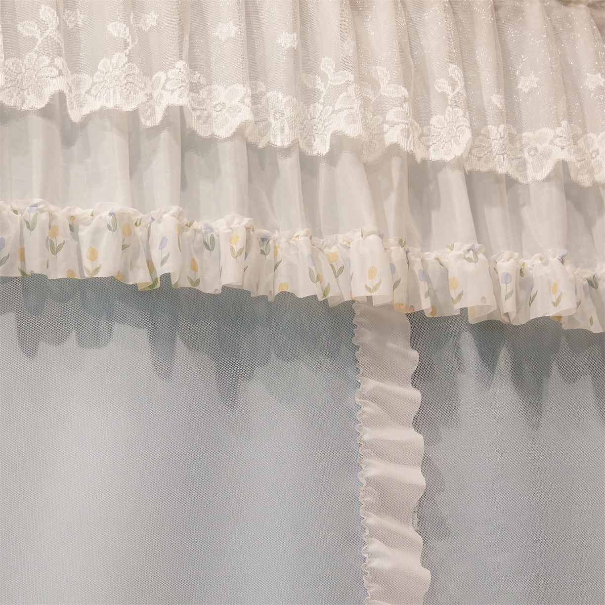 91家纺网 家纺一手货源 找家纺 笙意家纺 2025新款学生季学生宿舍遮光床帘蚊帐 花期-浅蓝