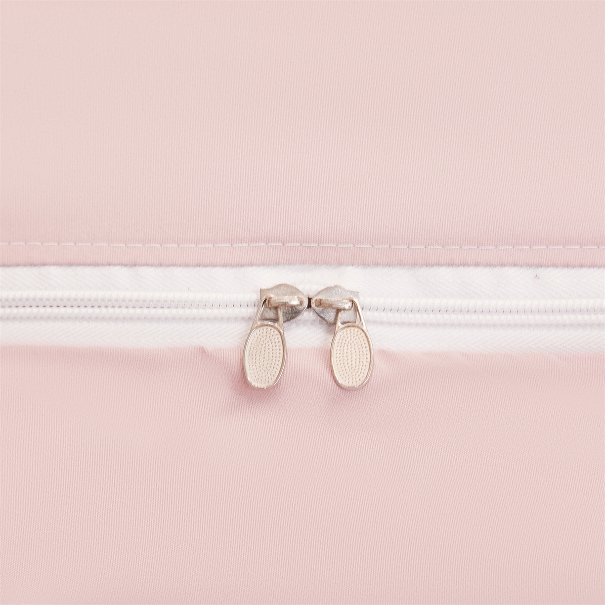 91家纺网 家纺一手货源 找家纺 笙意家纺 2025新款学生季学生宿舍遮光床帘蚊帐 如梦-粉玉