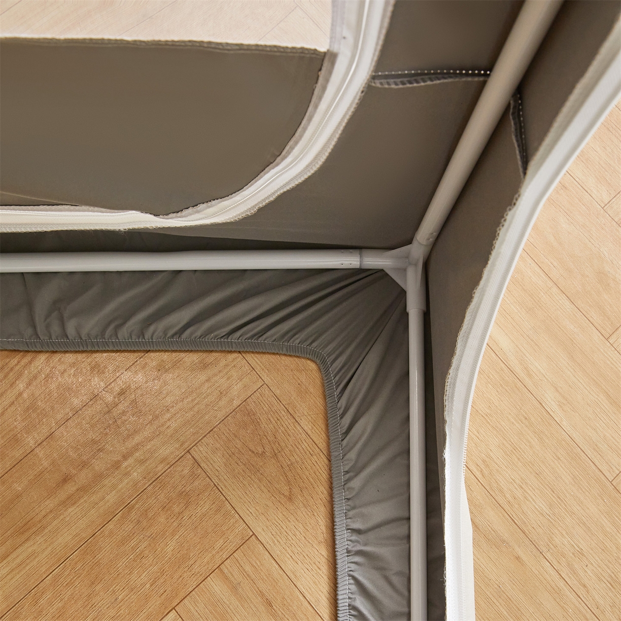 91家纺网 家纺一手货源 找家纺 笙意家纺 2025新款学生季学生宿舍遮光床帘蚊帐 如梦-米白