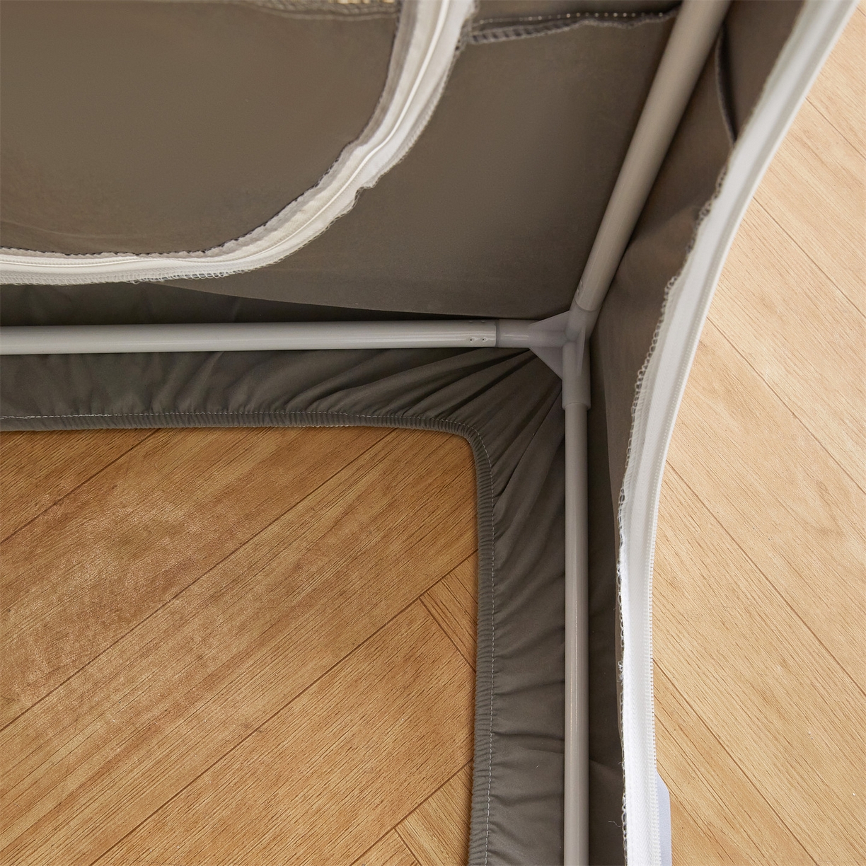 91家纺网 家纺一手货源 找家纺 笙意家纺 2025新款学生季学生宿舍遮光床帘蚊帐 如梦-浅灰