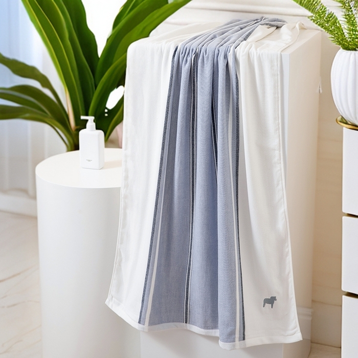 91家纺网 家纺一手货源 找家纺 彩虹毛巾 2025新款潮牌小马毛巾浴巾套装全棉纯棉吸水毛巾长绒棉浴巾纯棉毛巾浴巾两件套 潮牌马-白灰色 毛巾浴巾套装