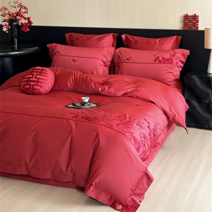 91家纺网 家纺一手货源 找家纺 宏羽纺家纺 2025新款100s全棉纯棉贡缎司马棉法式刺绣花边四件套午后花房-汐云红