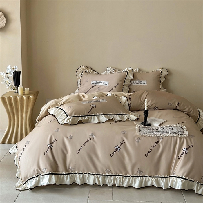 91家纺网 家纺一手货源 找家纺 宏羽纺家纺 2025新款100s全棉纯棉贡缎司马棉法式刺绣花边四件套花园之梦-奶咖