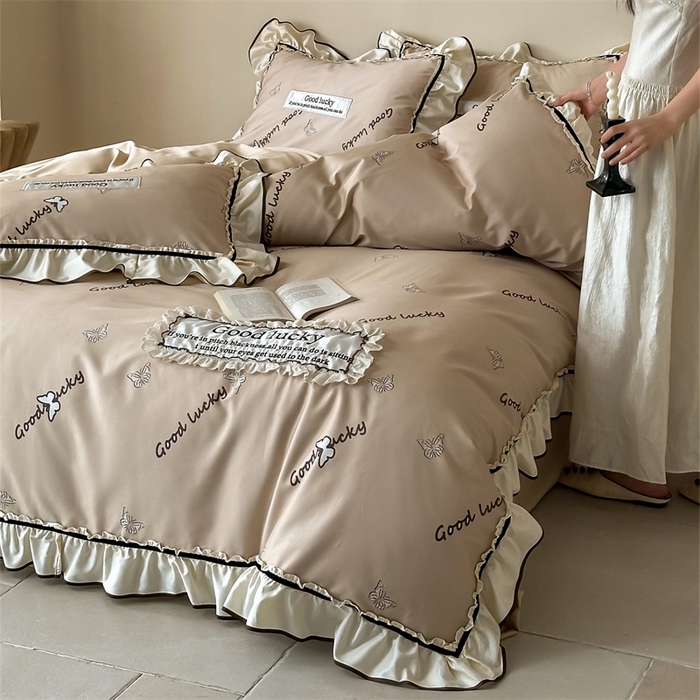 91家纺网 家纺一手货源 找家纺 宏羽纺家纺 2025新款100s全棉纯棉贡缎司马棉法式刺绣花边四件套花园之梦-奶咖