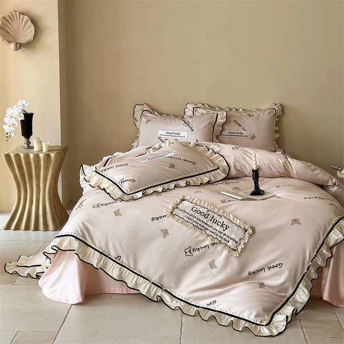 91家纺网 家纺一手货源 找家纺 宏羽纺家纺 2025新款100s全棉纯棉贡缎司马棉法式刺绣花边四件套花园之梦-胭脂粉