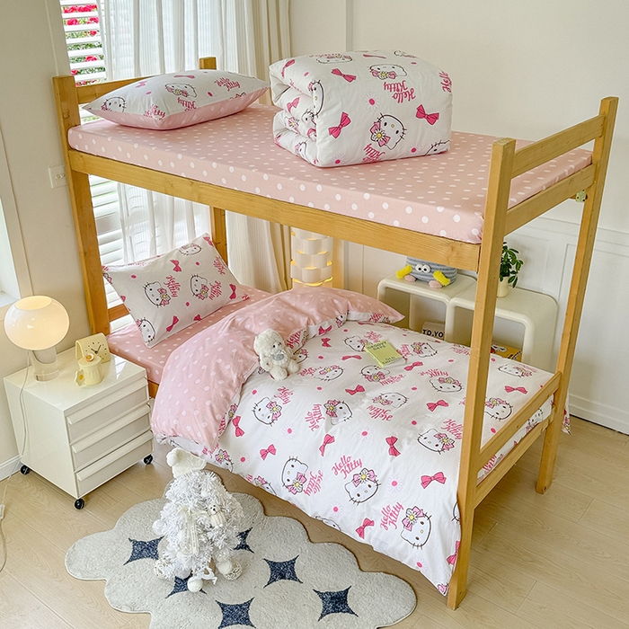 91家纺网 家纺一手货源 找家纺 玉元坊 2025新款三丽鸥全棉纯棉学生款学生宿舍上下铺三件套 雏菊kt