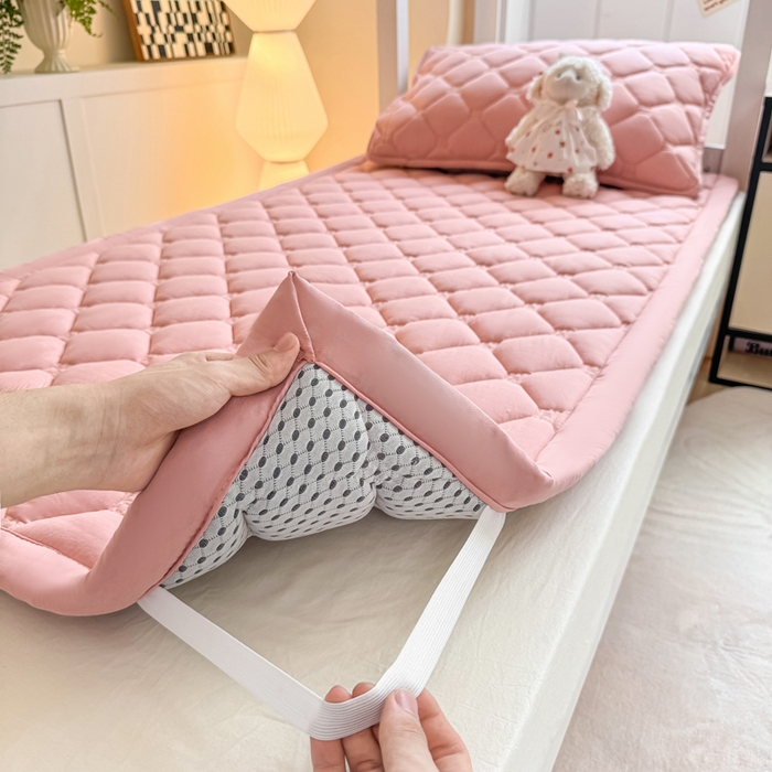 91家纺网 家纺一手货源 找家纺 （总）梦初语 2025新款轻奢H刺绣学生宿舍上下铺床垫褥